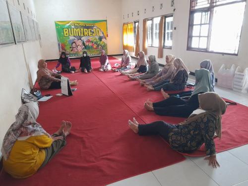 Kelas Ibu Hamil dari pukesmas yang diselenggarakan di Desa Bumirejo